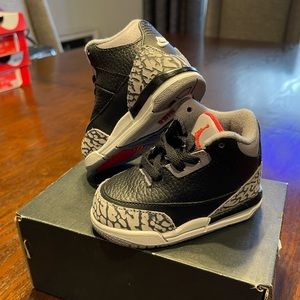 Air Jordan Black Cement Retro 3’s 4c